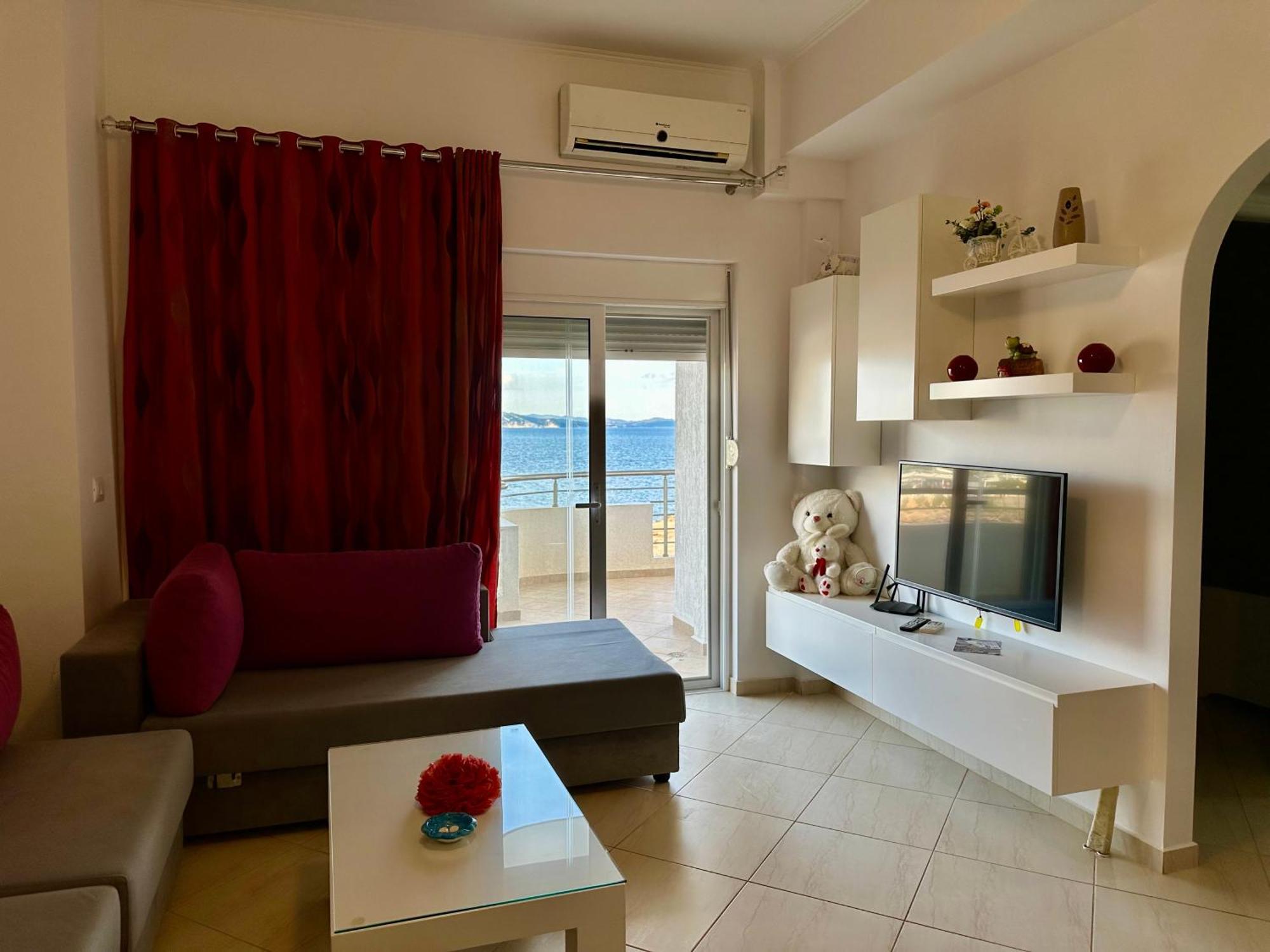 Aqua Apartments Seaview Sarandë Exteriör bild