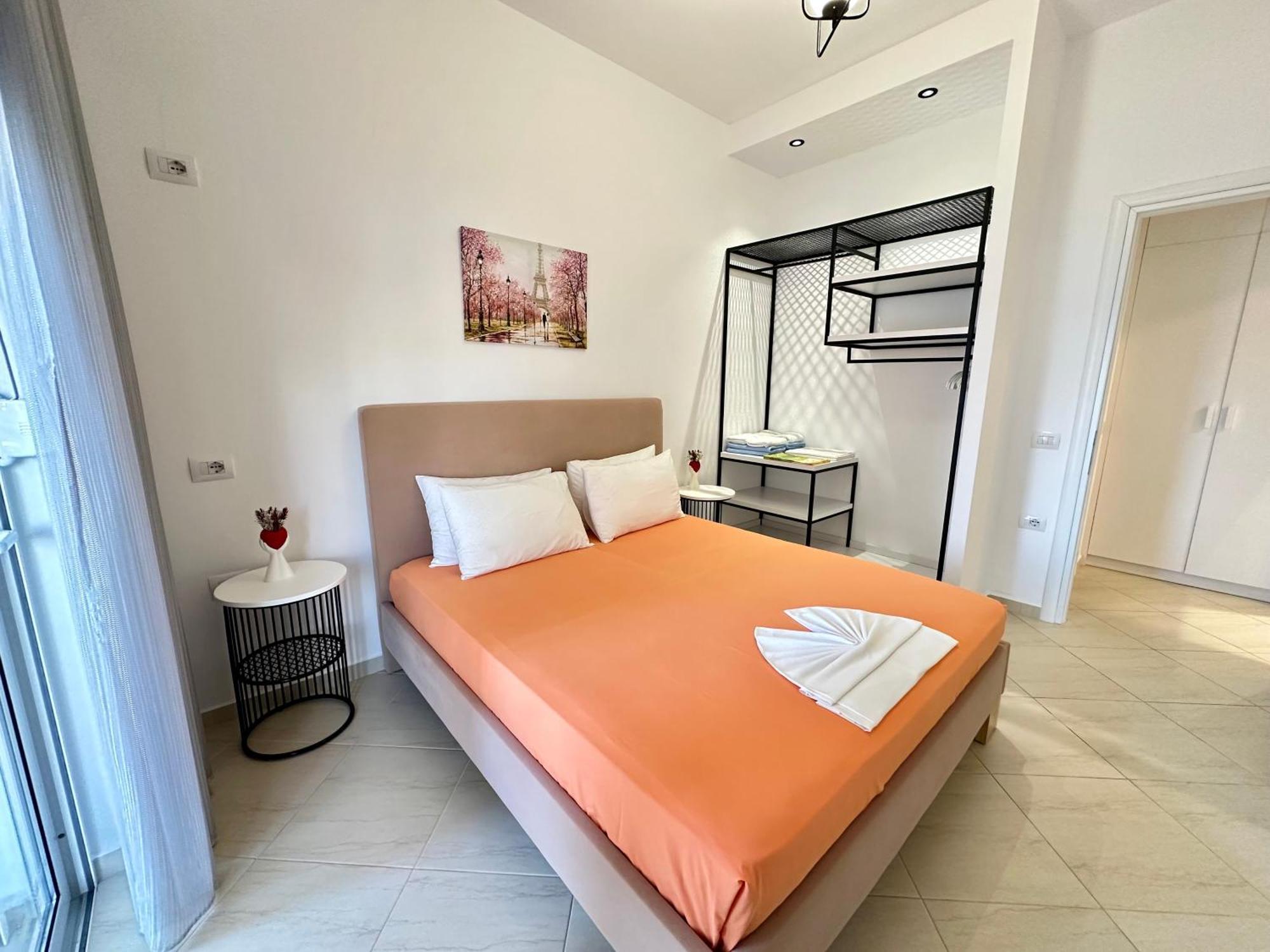 Aqua Apartments Seaview Sarandë Exteriör bild