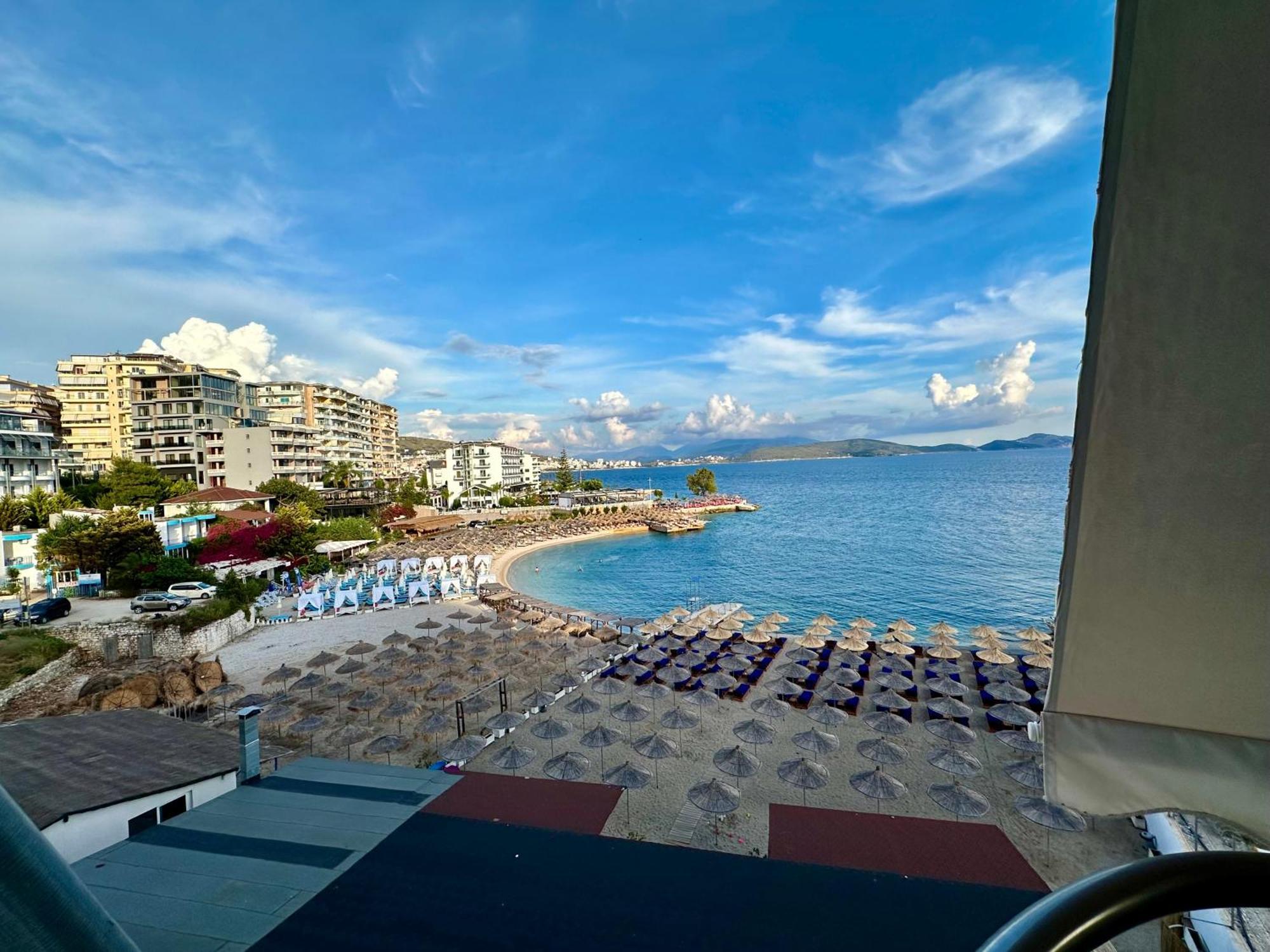 Aqua Apartments Seaview Sarandë Exteriör bild